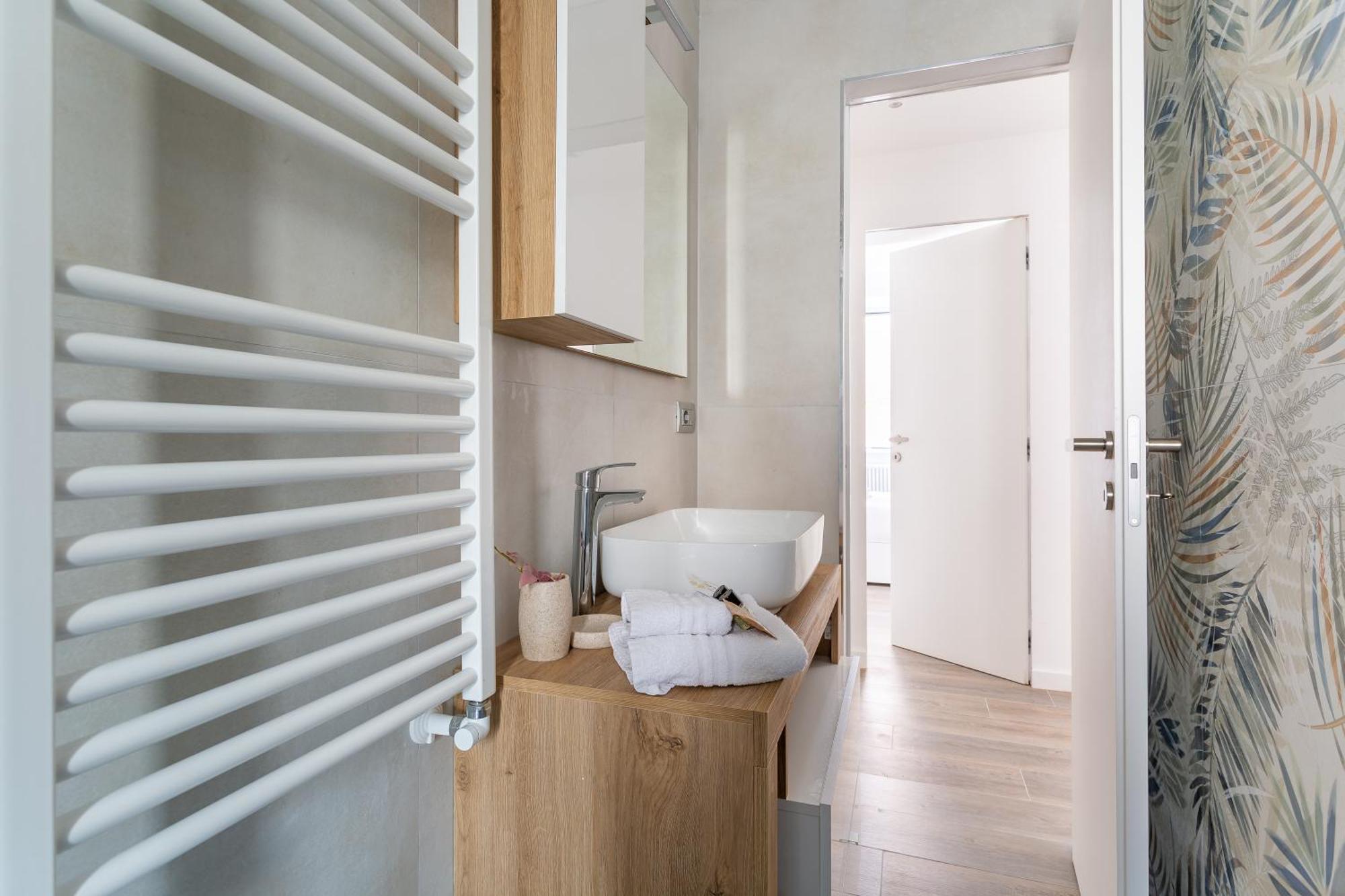 Apartment Iflat Radiant Retreat In Esquilino
